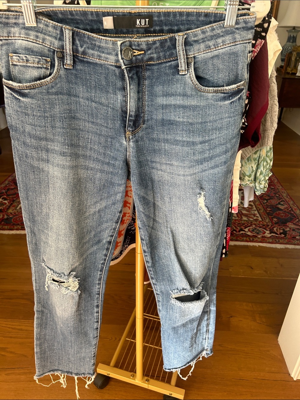 Kut from the Kloth Light Blue Distressed Cropped Jeans